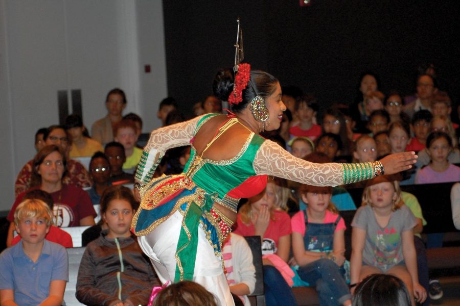 Sri Lankan dancer performs in front of middle school students. Dubbed devil dancers, these Sri Lankan performers expressed Sri Lankan tradition, the effects of colonialism on artistry and the progression that ensued.