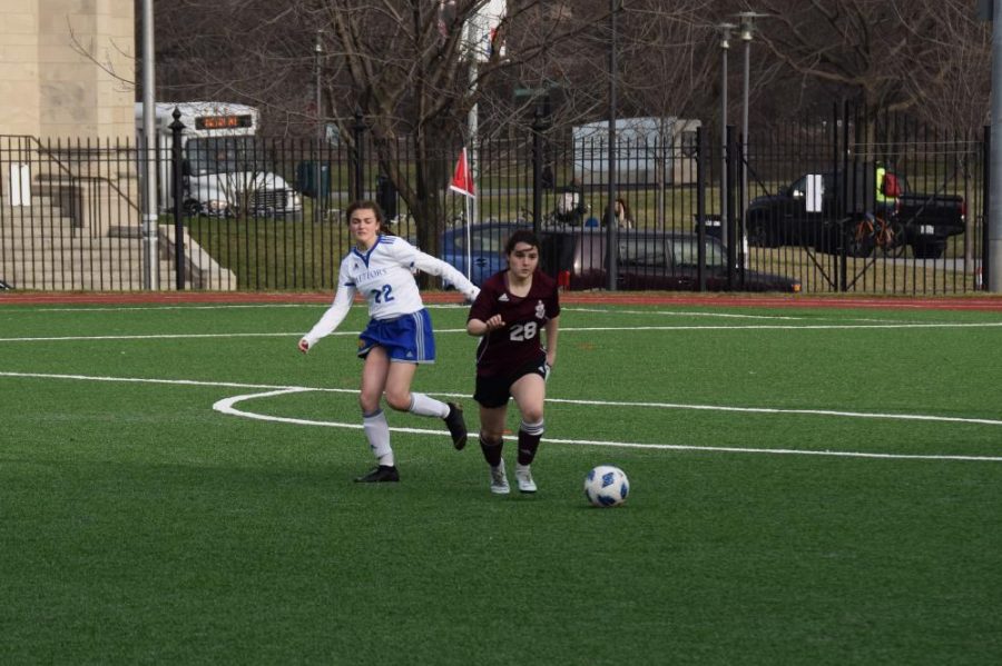 Despite complaints, soccer head guards now in use – U-High Midway