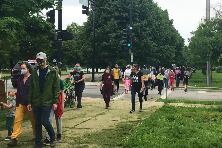 On June 1, members of the Laboratory Schools community protested police brutality on the Midway. Members of the Families for Antiracism group are involved with Monday marches on the Midway to get the Lab community involved in fighting for their rights. 