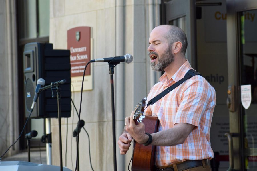 Computer science teacher Dan Wheadon sings at Labstock in 2019. Labstock will be held this Friday, June 4, from 2:30-5 p.m. on Kenwood Mall.
