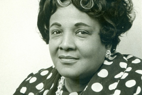 Journalist Ethel Payne was a voice for Black Americans in a predominantly white news landscape but was buried in an unmarked grave. Using a GoFundMe campaign, travel historian Tammy Gibson hopes to purchase a headstone for Ms. Payne.