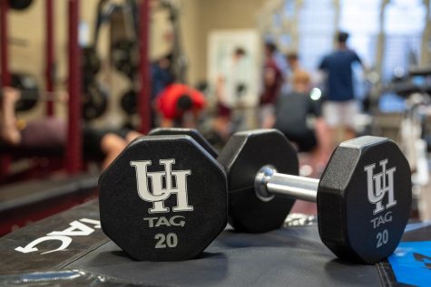 Citing gender dynamic, some girls uncomfortable using fitness center