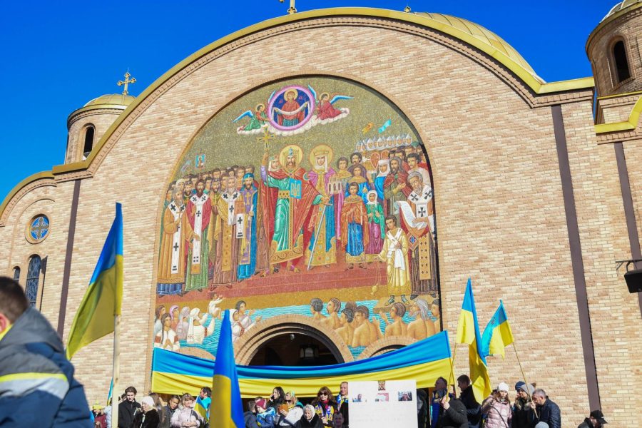 People+rally+in+support+for+Ukraine+outside+of+Saints+Volodymyr+and+Olha+Ukrainian+Catholic+Church%2C+which+is+also+across+from+the+Ukraine+National+Museum.