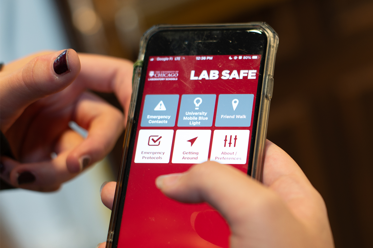 The new Lab Safe app is now available for download on mobile app stores. The app contains features that connect users to the University of Chicago Police, alter friends in emergencies and provide access to campus transportation services.