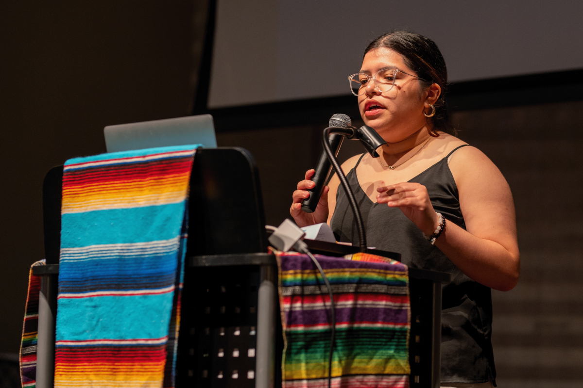 At the second annual Latinidad assembly, Yolotzin Martinez, co-president of Latinos Unidos, addressed the recent migration crisis, focusing on the situation in Venezuela. In addition to highlighting recent events, the assembly connected intersectionality and diversity within the Latinx community.
