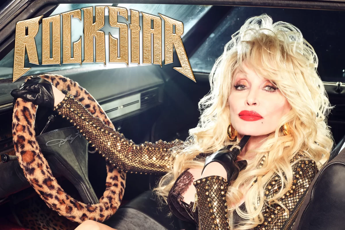 Country+music+legend+Dolly+Parton+released+her+49th+album+Rockstar+Nov.+17.+Aside+from+her+music+endeavors%2C+Ms.+Parton+has+been+very+vocal+in+recent+politics.+
