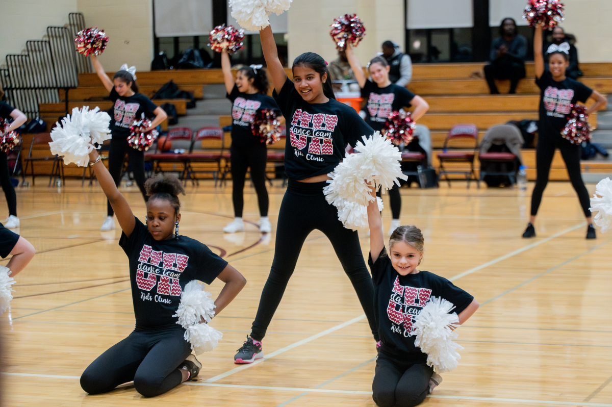 Last week, U-High’s dance team hosted the Kids Dance Clinic, where students in lower and middle school learned a choreographed routine and performed the dance alongside members of the dance team.