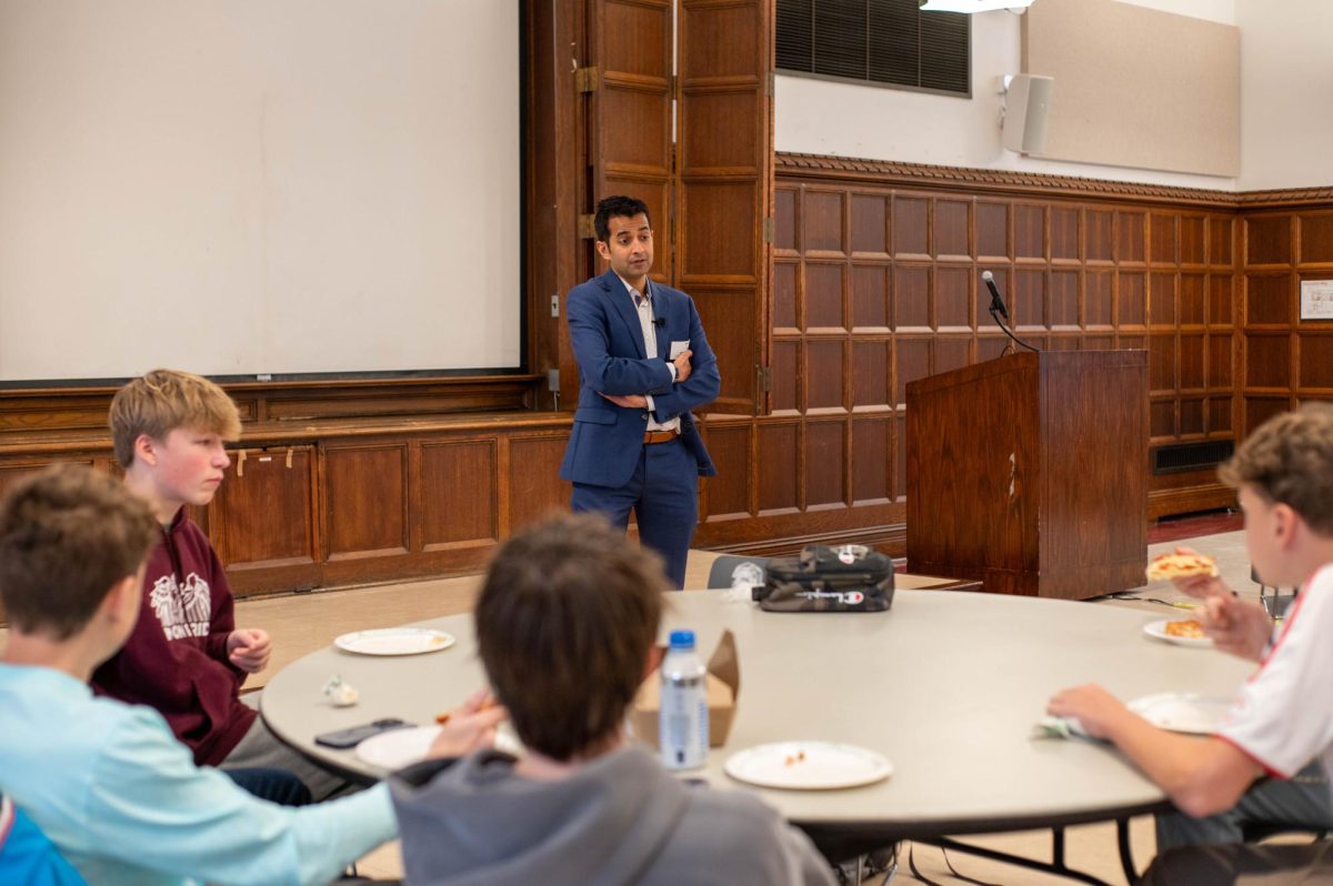 At+an+event+hosted+by+the+Maroon+Key+Society+on+Jan.+24%2C+Class+of+2000+graduate+Nirav+Shah+spoke+to+students+about+his+career%2C+which+has+combined+medicine%2C+analytics+and+digital+health.