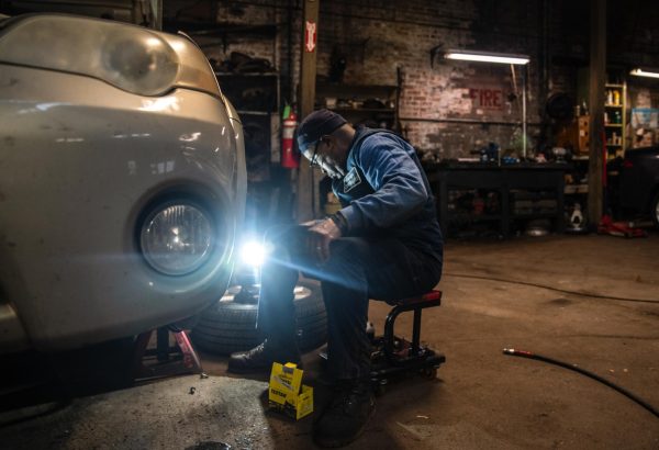 A COMMUNITY ESSENTIAL. Phil Raoul is the owner of Hyde Park’s Foreign Car Hospital, a hidden auto-repair
shop that is at the heart of the community. Mr. Raoul loves his connections with clients, but his favorite part of the job is the repair itself.