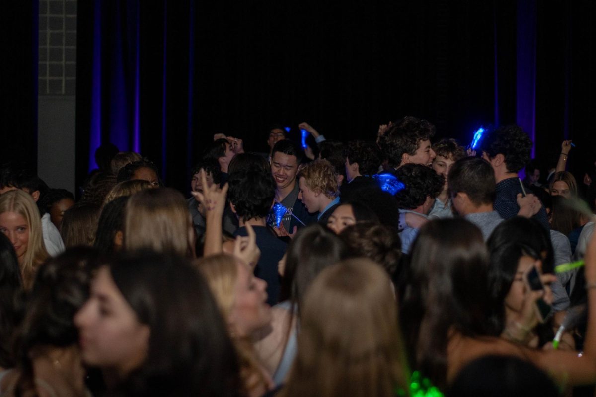 At the annual Spring Fling dance on March 23, themed “Aurora Borealis Bash,” students danced the night away in Sherry Lansing Theater with a high attendance of 420 students.
