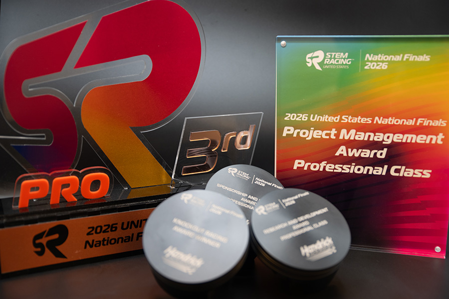 For the third consecutive year, U-High's STEM Racing team—Aeros Racing—has qualified for World Finals, which will be held Oct. 3-8 in Singapore. The team debuted an entirely rookie competition team. 