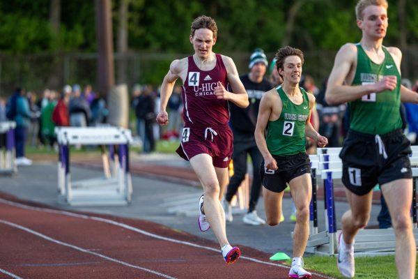 During the 800-meter run on May 1, senior Sean Niro fights for a second place finish with a time of 2:10.28. Discussing Sean, junior Connor Lane said, “He has had a super, super big track season, made a lot of improvement.”